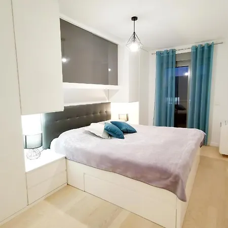 Apartman Lucas * ザダル
