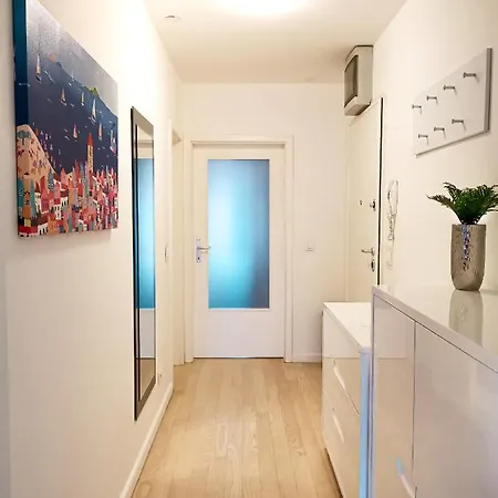 Apartman Lucas *